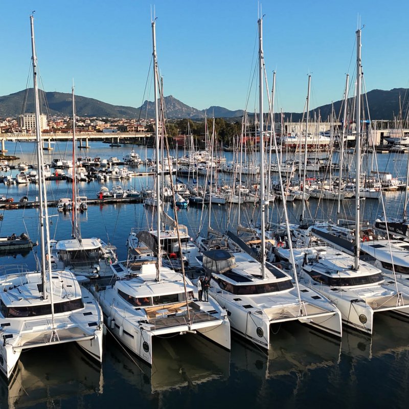 Cerdeña. Catamarán