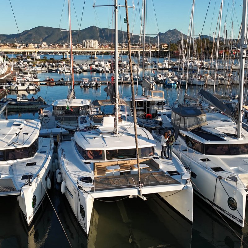 Cerdeña. Catamarán