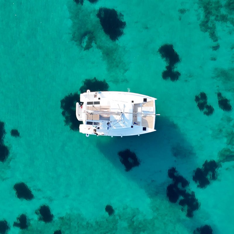 Cerdeña. Catamarán