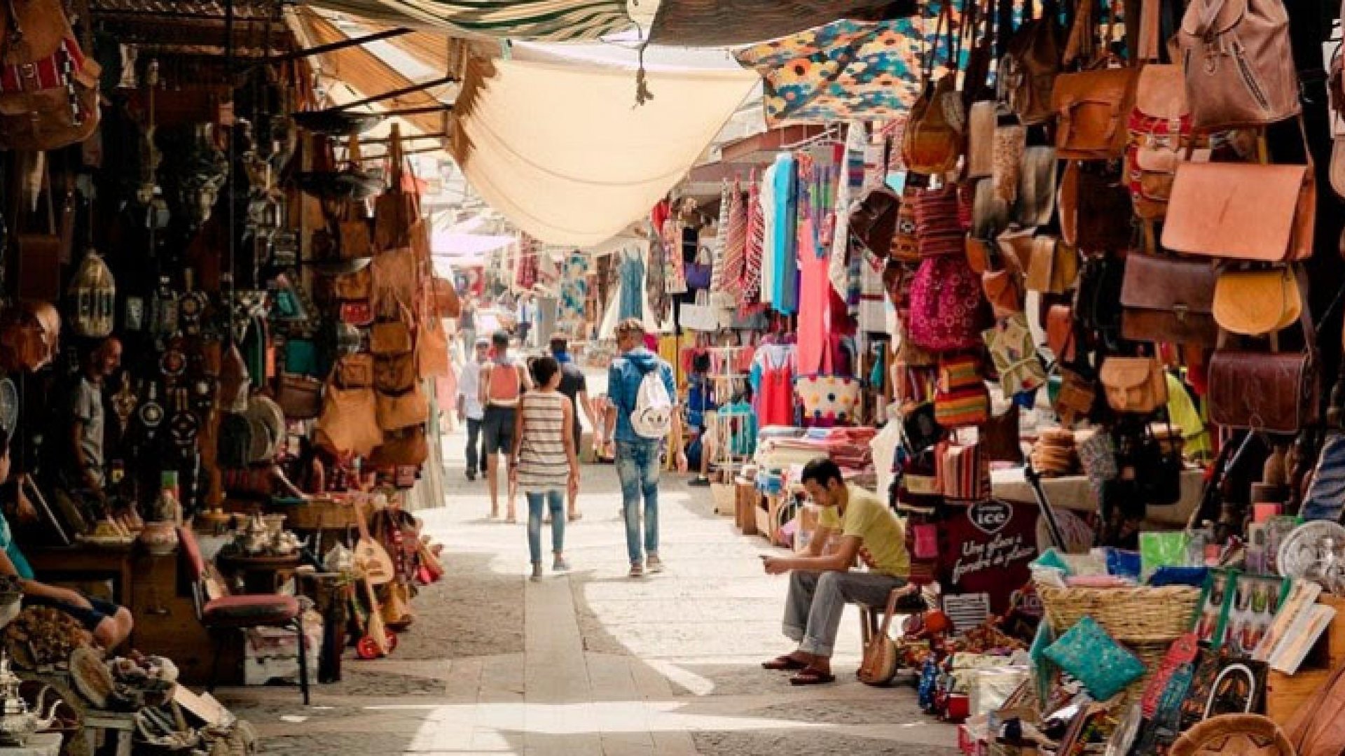 Gibraltar Strait. Doqueve Majestic 46.