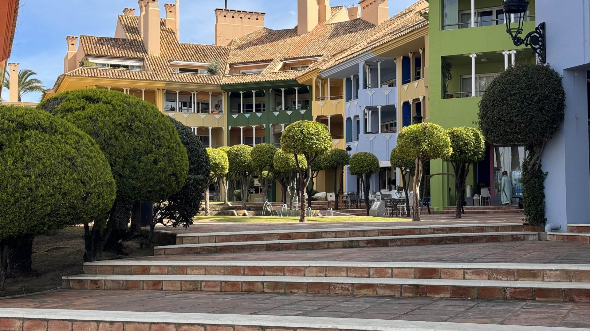 Gibraltar Strait. Doqueve Majestic 46.