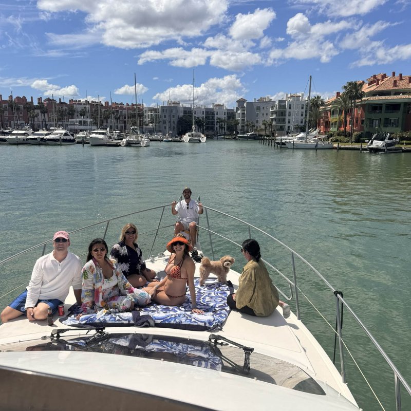 Estrecho de Gibraltar. Doqueve Majestic 46.