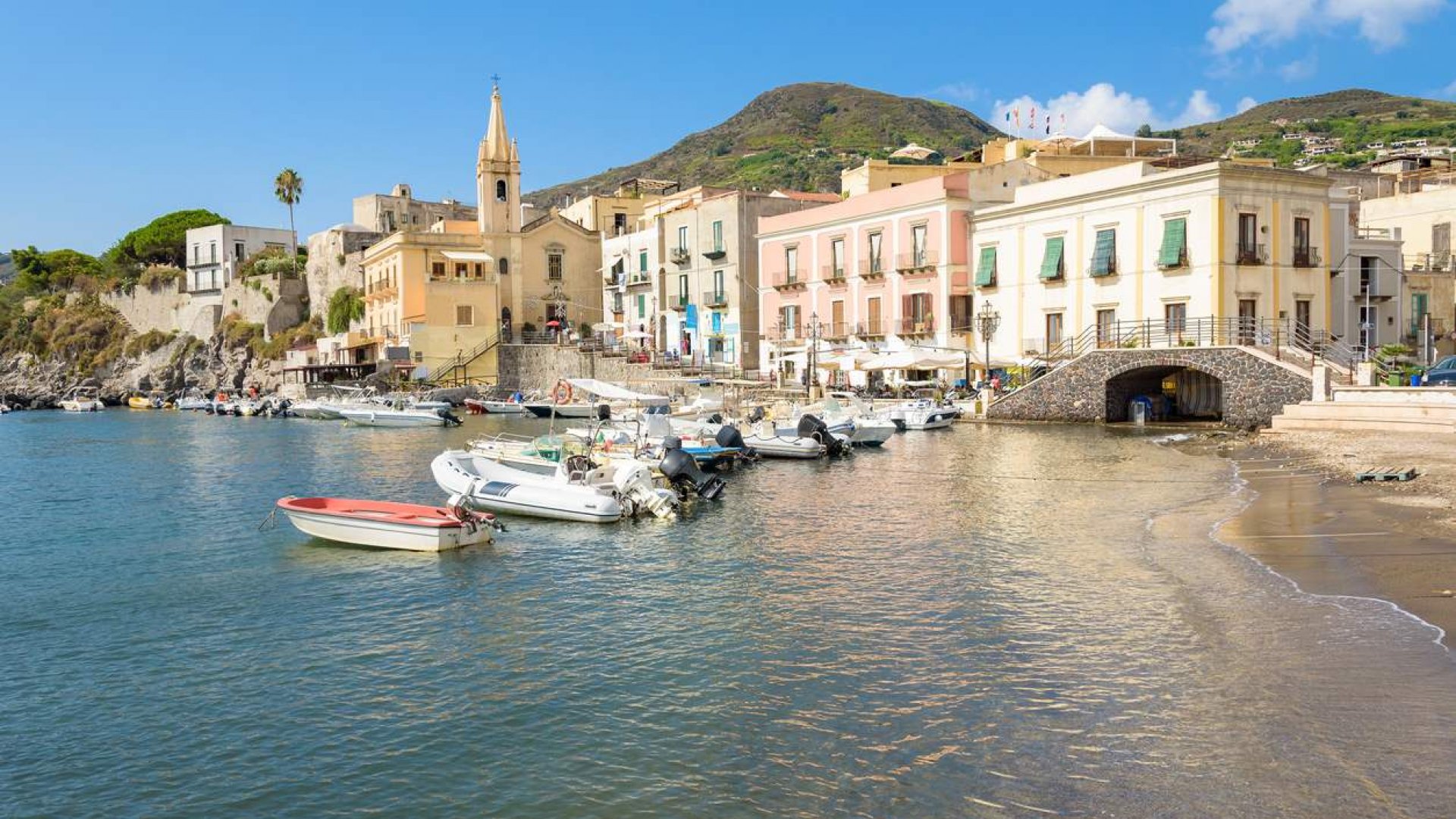 Sicily & The Aeolian Islands, Sailing catamarna 40 feets. September 2026.