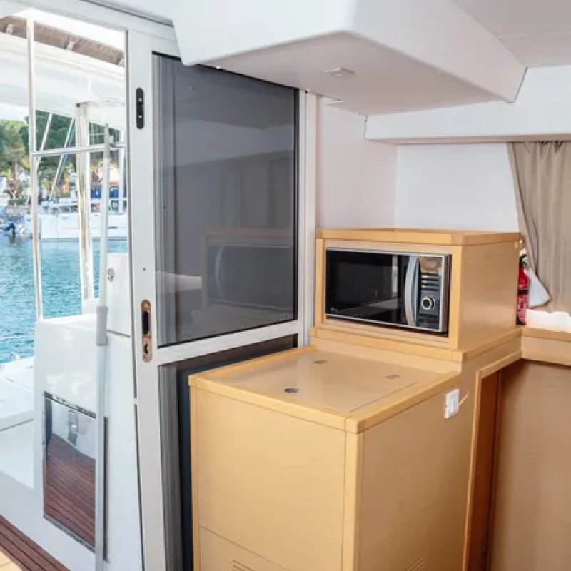 Sicilia y las Islas Eólicas. Catamarán de vela 40 de pies. Septiembre 2026.