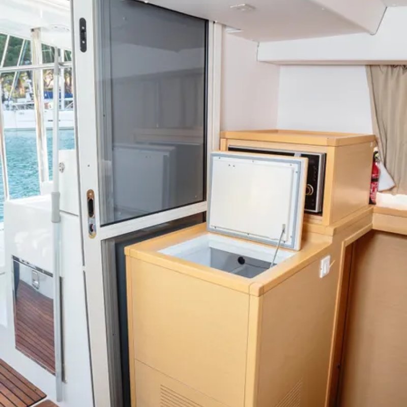 Sicilia y las Islas Eólicas. Catamarán de vela 40 de pies. Septiembre 2026.