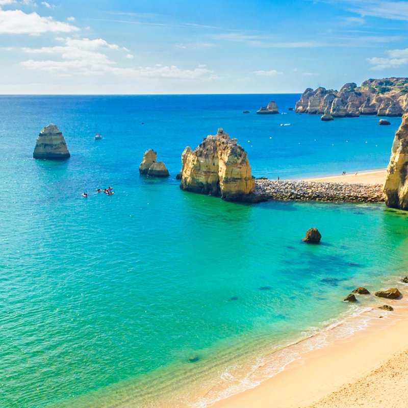 Ayamonte y Algarve: sur de Portugal. Catamarán de 45 pies. Noviembre de 2025.