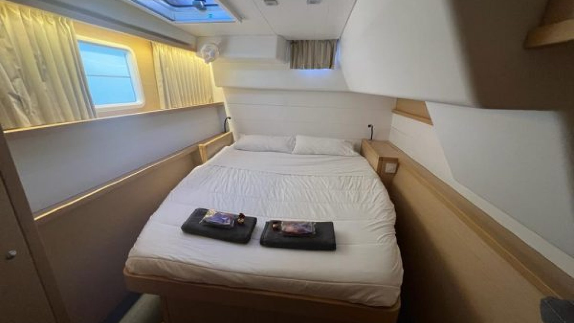 Ayamonte and the Algarve: southern Portugal. 45-foot catamaran. November 2025.