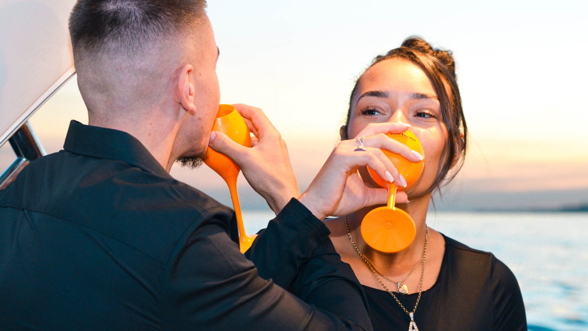 Step-by-Step Guide: How to Plan Your Marriage Proposal on a Boat