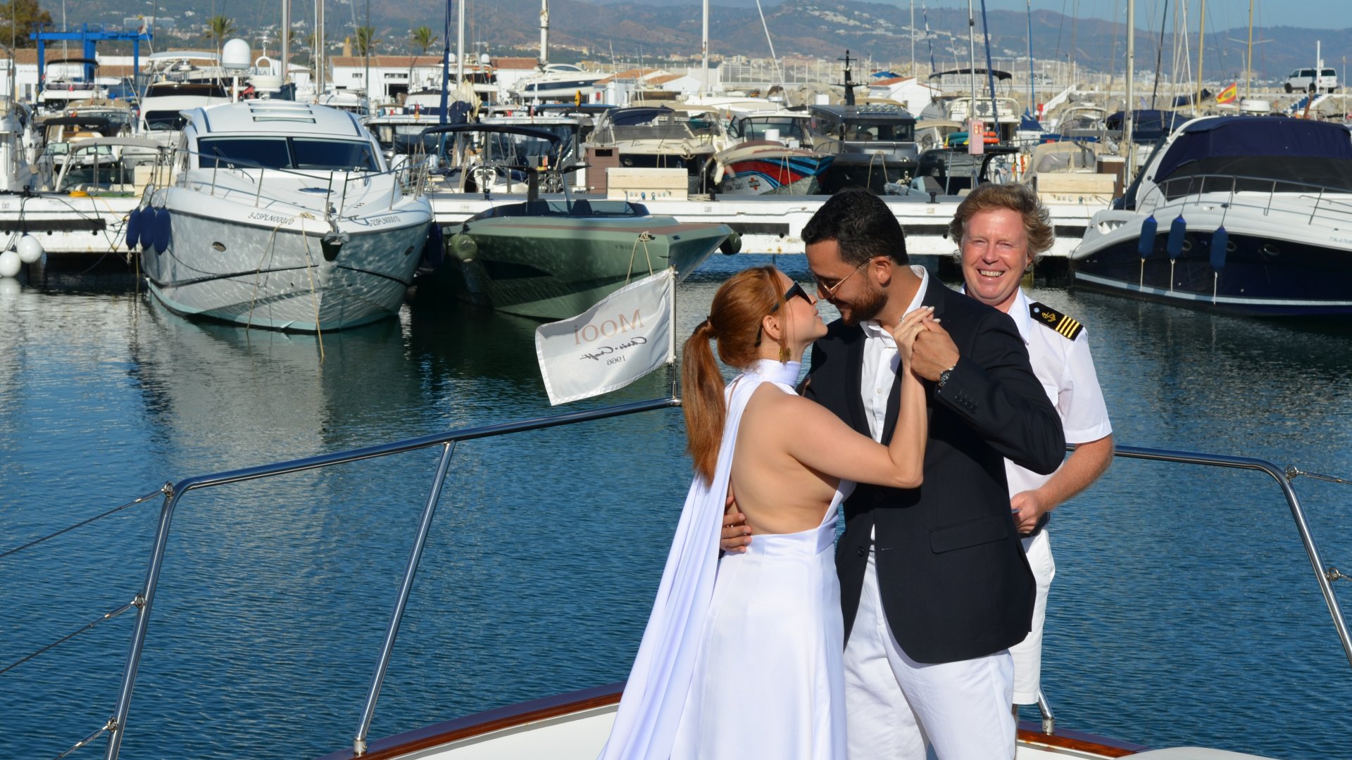 Step-by-Step Guide: How to Plan Your Marriage Proposal on a Boat