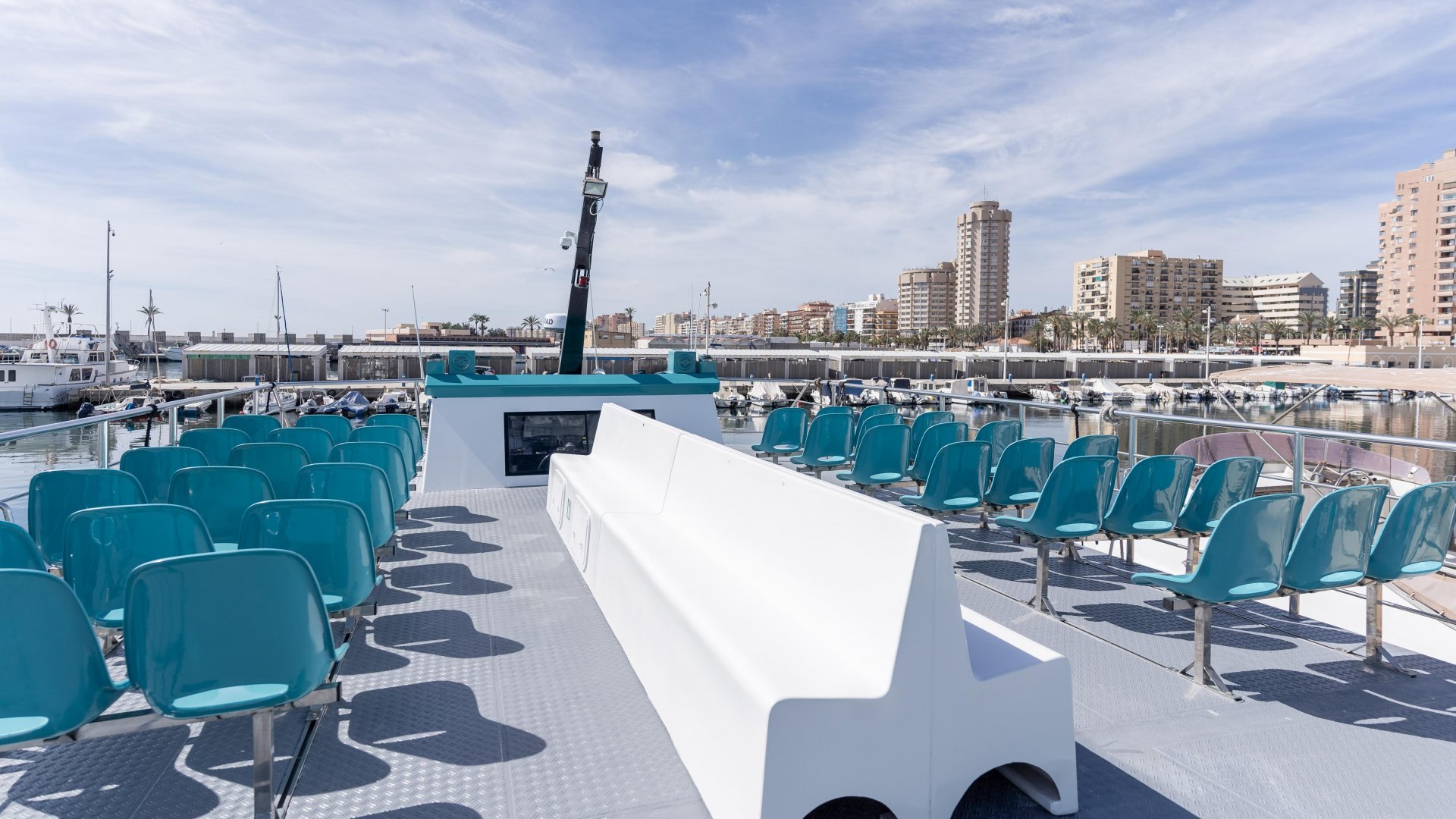 Gran catamarán 120pax