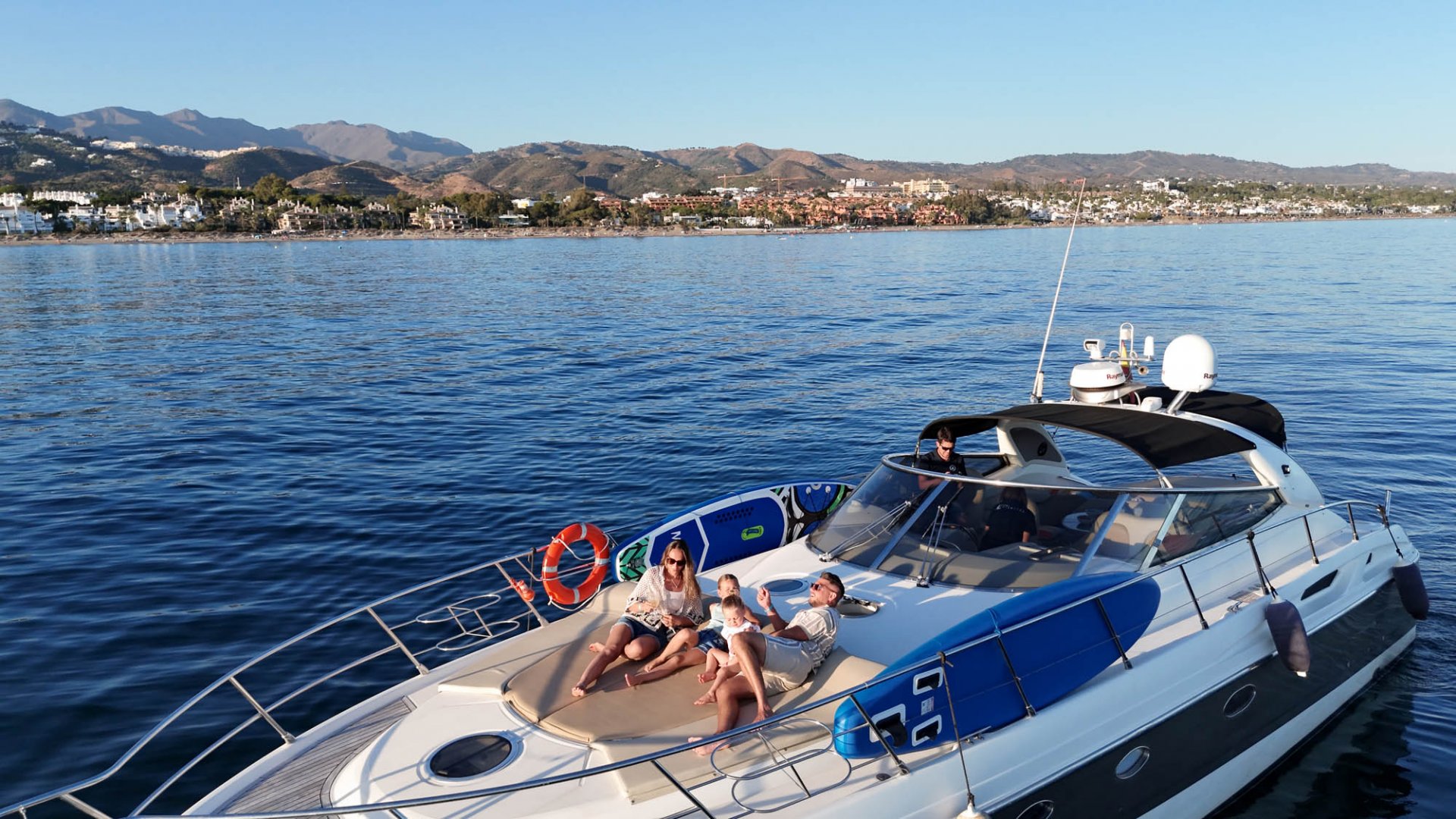 15m Yacht Cranchi 12pax