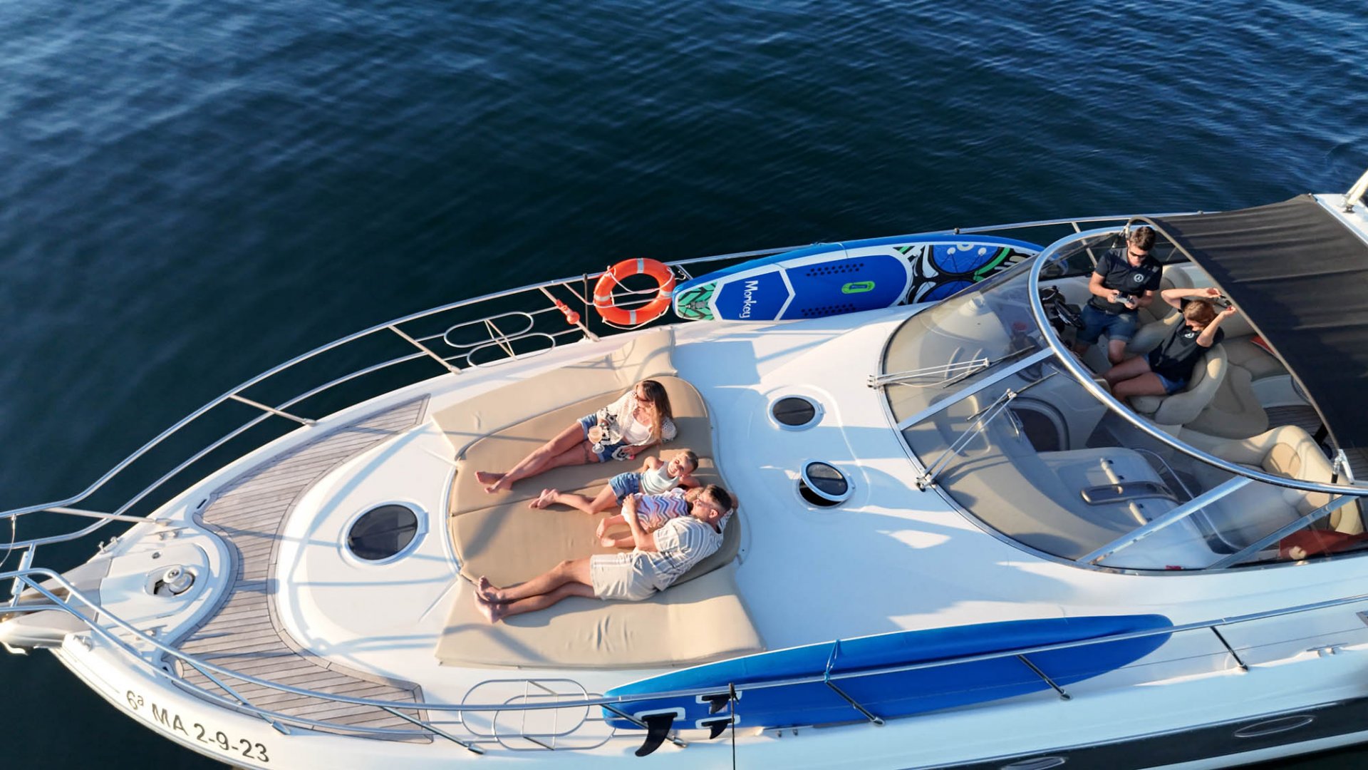 15m Yacht Cranchi 12pax