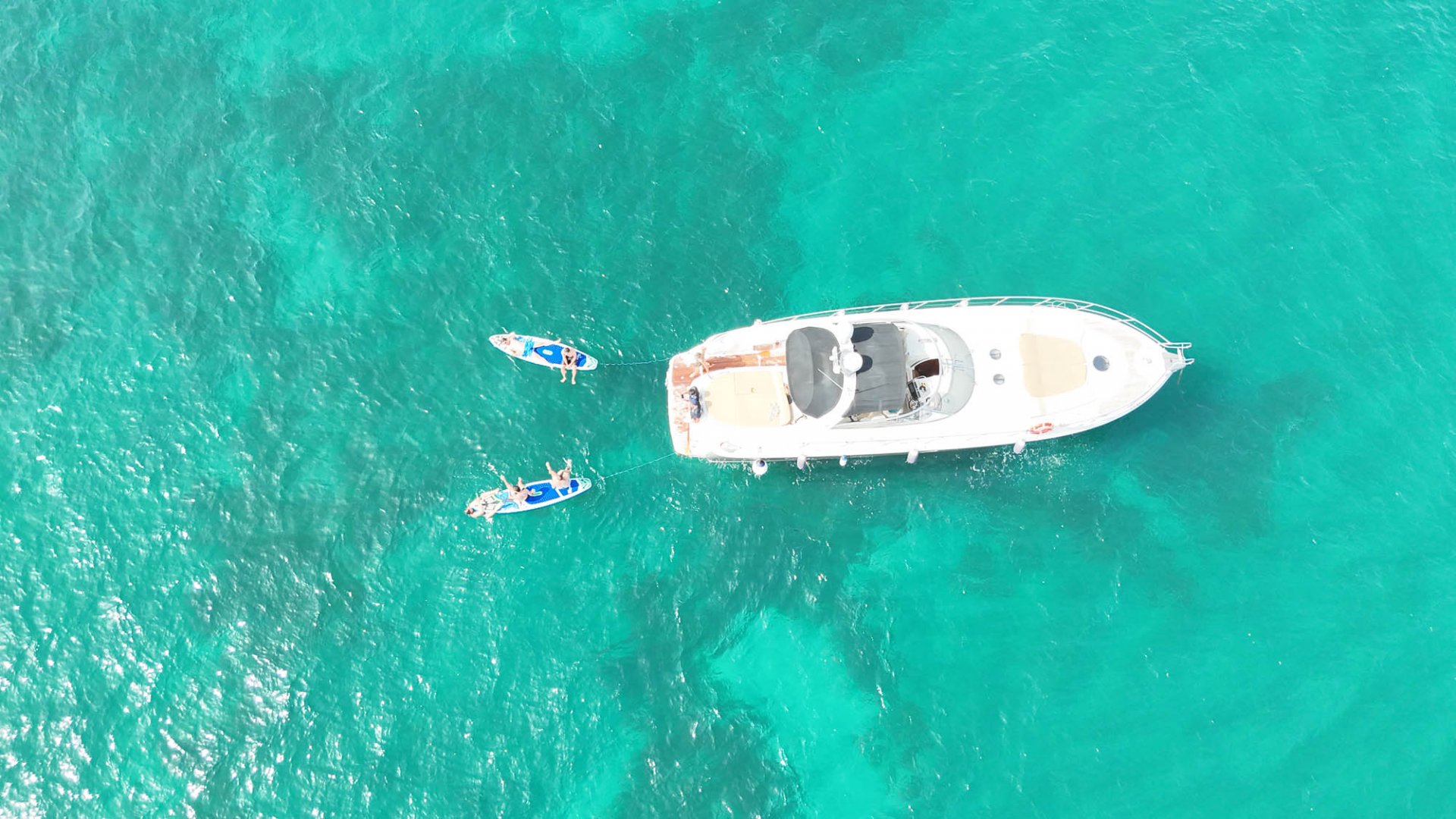 15m Yacht Cranchi 12pax