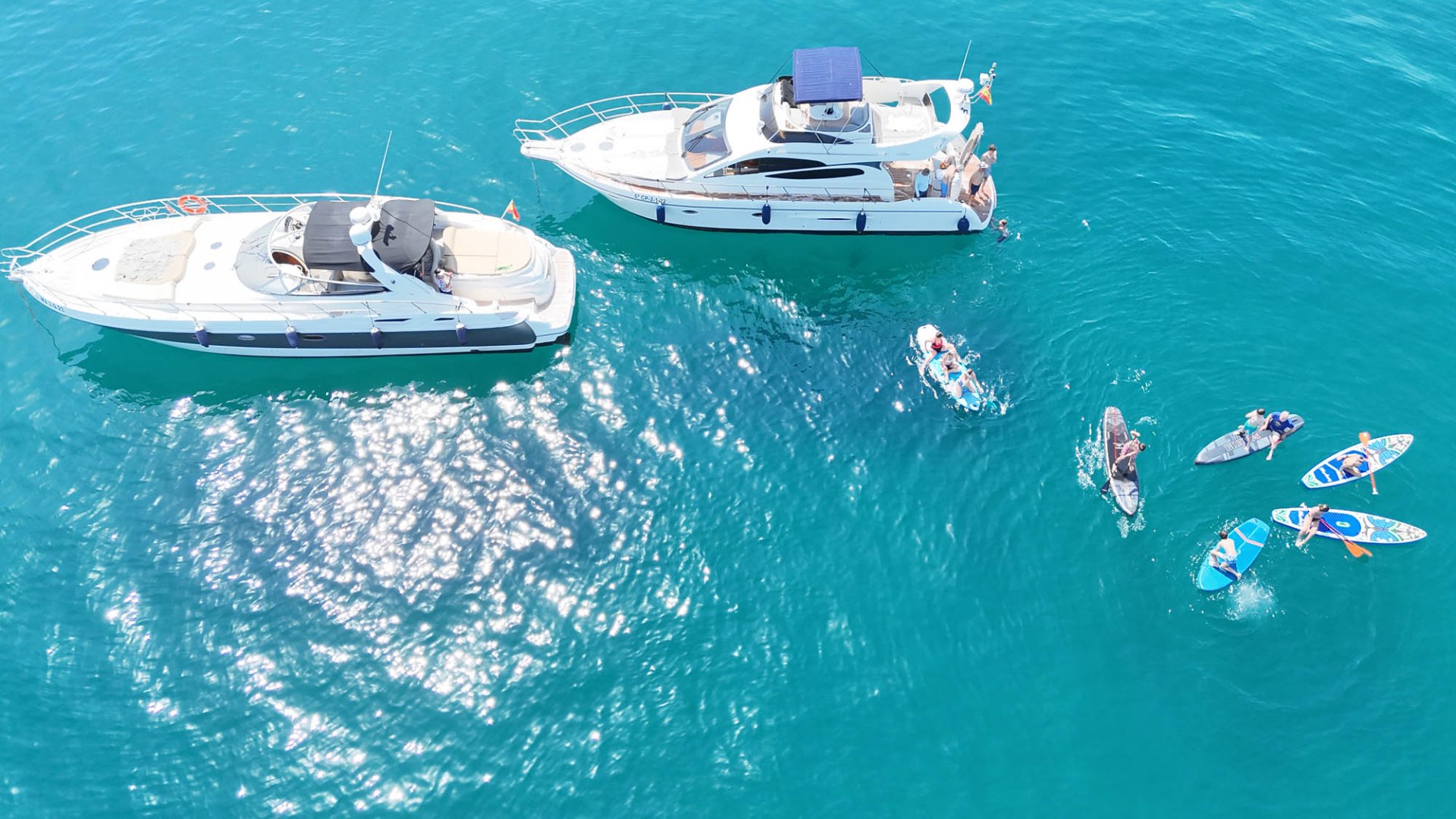 15m Yacht Cranchi 12pax