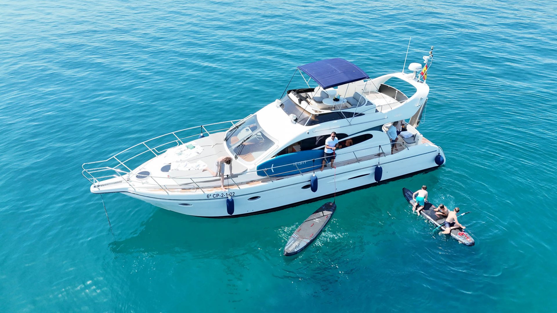 15m Yacht Cranchi 12pax