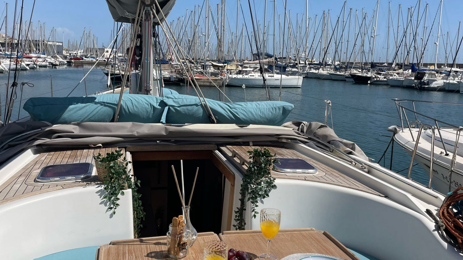 16m Sailing boat 10 pax