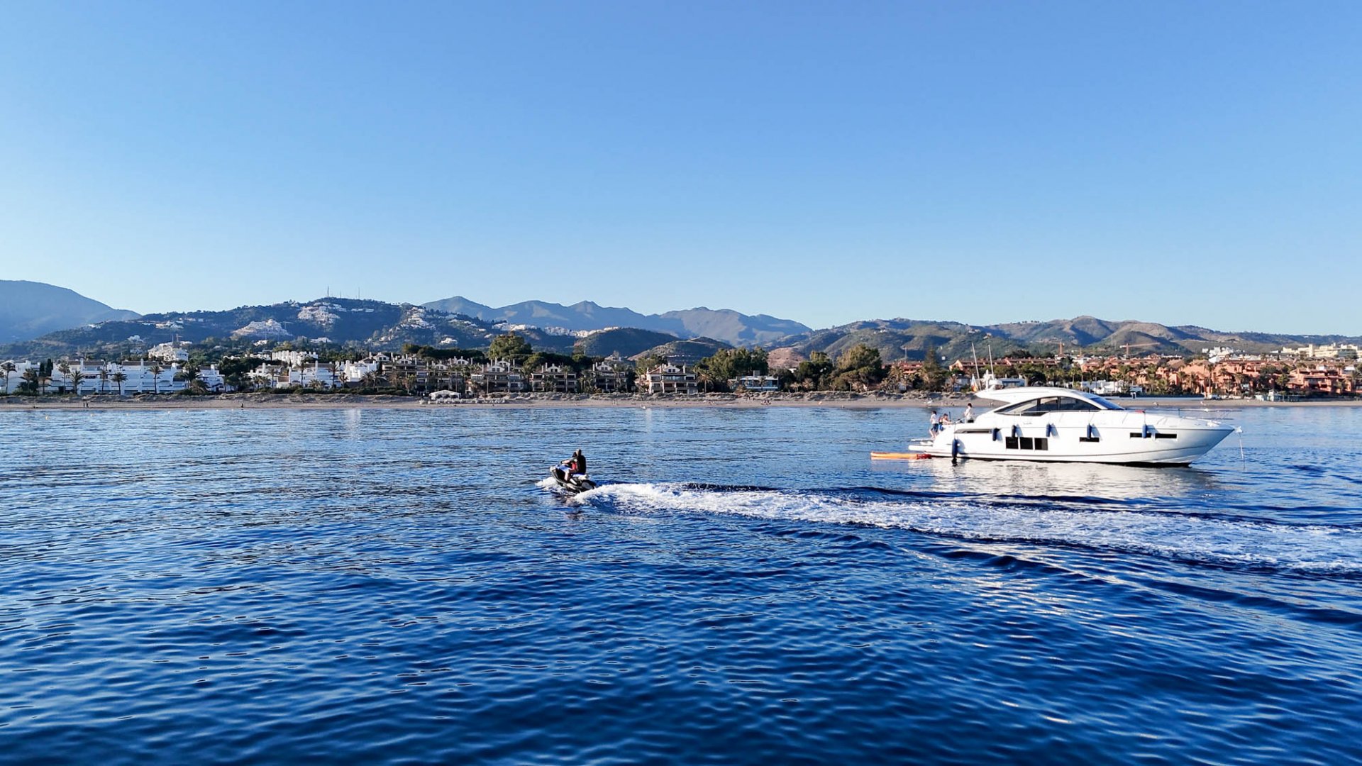 15.5m Yacht 12pax