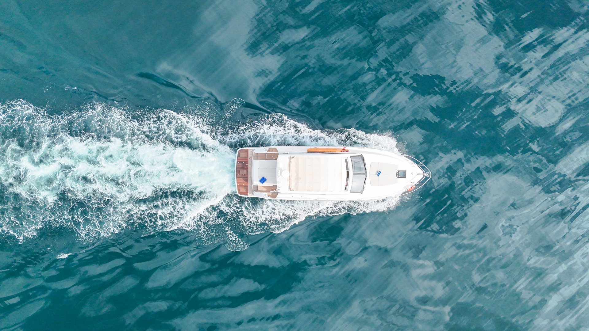 15.5m Yate 12pax